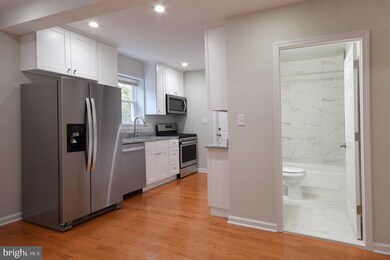 501 Birchleaf Ave, Capitol Heights, MD 20743 - photo 5