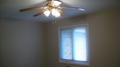 850 S Lorraine Rd unit 3E, Wheaton, IL 60189 - photo 5