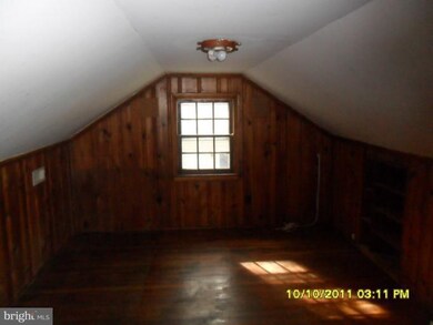 140 N Huron Dr, Oxon Hill, MD 20745 - photo 2