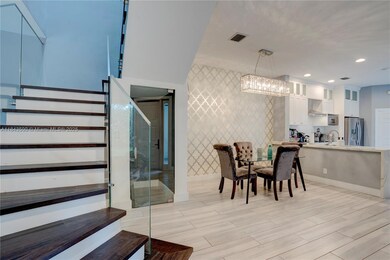 1364 Harbor View W, Hollywood, FL 33019 - photo 3