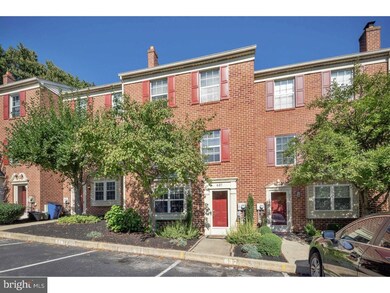 637 Coates Ln unit F5, King of Prussia, PA 19406 - photo 2