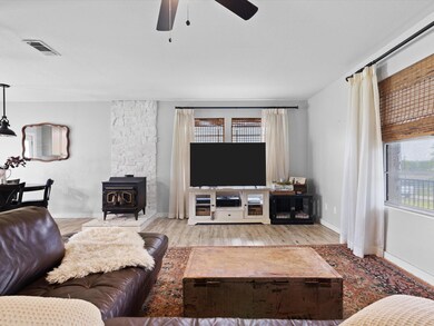 447 Parker St, Azle, TX 76020 - photo 5