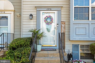1976 Winslow Ct, Woodbridge, VA 22191 - photo 3