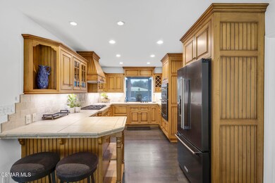 20701 Germain St, Chatsworth - HsHProd-