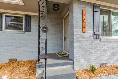 704 NW 7th St, Bentonville, AR 72712 - photo 3