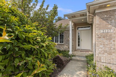 2127 Krislin Dr NE, Grand Rapids, MI 49505 - photo 4