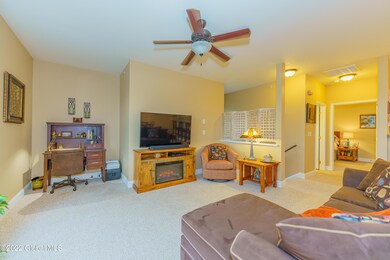 207 N Ridge Estate, Troy, NY 12182 - photo 7