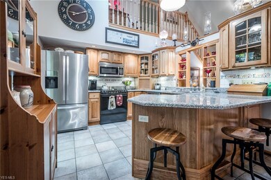 BEAUTIFUL KITCHEN WITH HICKORY CABINETS, GRANITE C