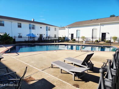 5025 Wayneland Dr unit M1, Jackson, MS 39211 - photo 3