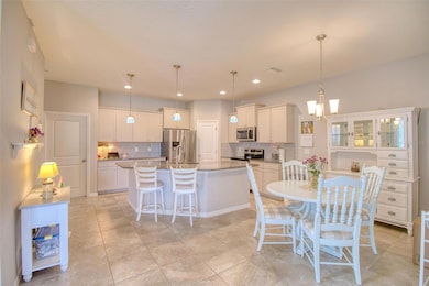 7476 Stonebrook Cir, Wesley Chapel, FL 33545 - photo 2