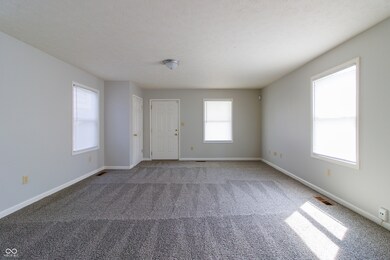 1323 Nelle St, Anderson, IN 46016 - photo 3