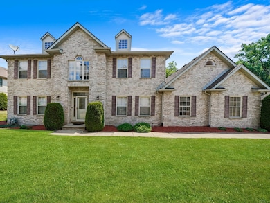 18423 Stonecreek Dr, Hazel Crest, IL 60429 - photo 2