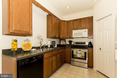 1161 Balsam Cir, Sykesville, MD 21784 - photo 3