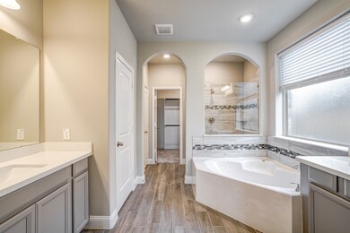 20615 Catalan Field Ct, Tomball, TX 77377 - photo 5