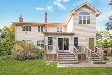 1340 Spur Dr S, Islip, NY 11751 - photo 2