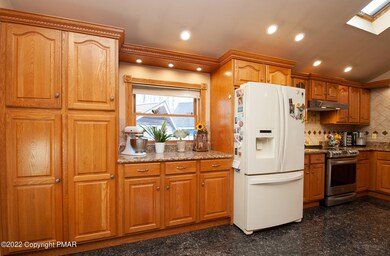 174 Starlight Dr, Effort, PA 18330 - photo 7