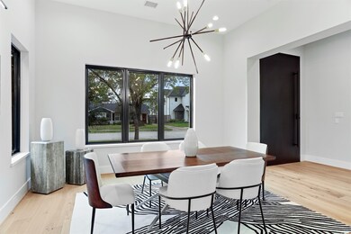 1419 Hewitt Dr, Houston, TX 77018 - photo 5