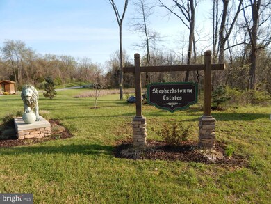 141 Shveda Way, Shepherdstown, WV 25443 - photo 3