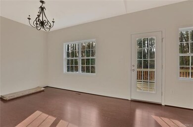 5801 Reedy Springs Dr, North Chesterfield, VA 23237 - photo 6