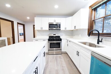 115 Franklin St unit 1, Stoneham, MA 02180 - photo 4