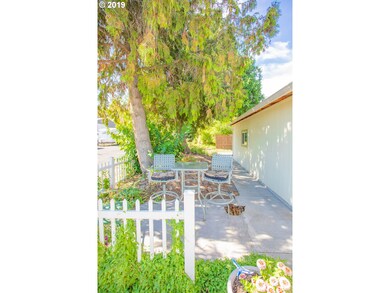 1107 Pentland St, the Dalles, OR 97058 - photo 4