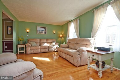 8978 Westchester Dr, Manassas, VA 20112 - photo 5