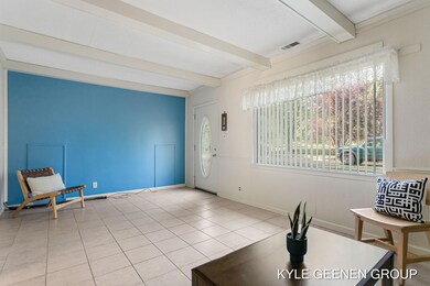 11-web-or-mls-13136 New Holland St, Holl