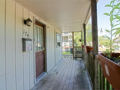 174 Riverside Ave, Burlington, VT 05401 - photo 2