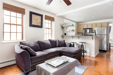 19 Sherman St unit 2B, Newport, RI 02840 - photo 3