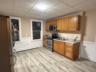 9 Winslow St unit 2, Worcester, MA 01609 - photo 2