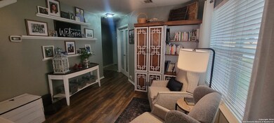 3915 Valencia Peak, San Antonio, TX 78261 - photo 5