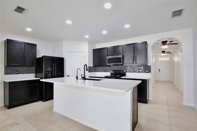 1565 Diamond Loop Dr, Kindred, FL 34744 - photo 4