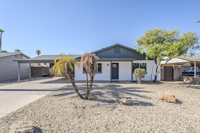 2215 W Emelita Ave, Mesa, AZ 85202 - photo 2