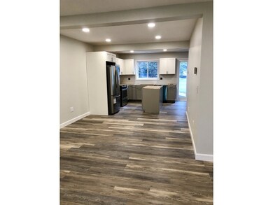 A5 Stonehedge Dr, South Burlington, VT 05403 - photo 6