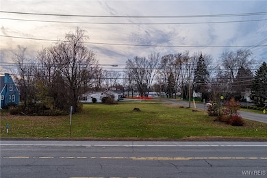 6117 S Park Ave, Hamburg, NY 14075 - photo 3