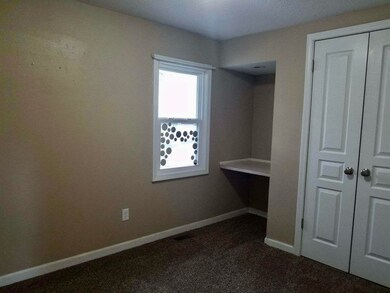 704 Ovid Ave, Des Moines, IA 50313 - photo 7