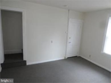 33 E Vine St unit 2, Pottstown, PA 19464 - photo 5