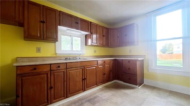 414 S 8th St, Coshocton, OH 43812 - photo 5