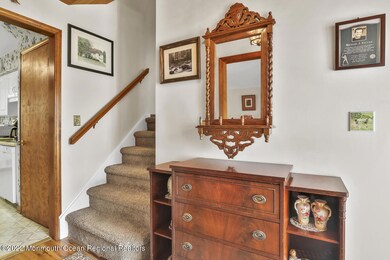 917 Claridge Dr Spring Lake NJ-large-008
