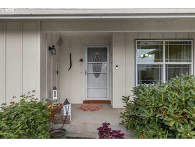 1910 Hawkins Ln, Eugene, OR 97405 - photo 3