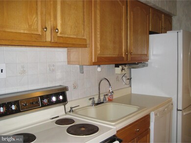 814 Hood Rd, Swarthmore, PA 19081 - photo 7