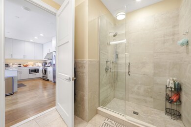 15 Somerset Ln unit B111, Edgewater, NJ 07020 - photo 4