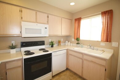 4- Kitchen 1