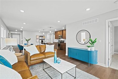 1402 Newport Ln, Raymore, MO 64083 - photo 6