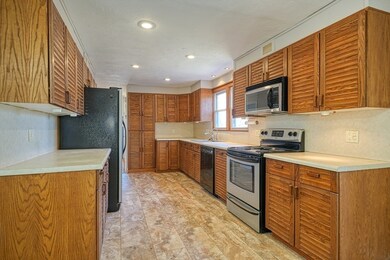 8 Crestview Dr, Westborough, MA 01581 - photo 5