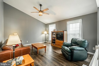 587 Kemp Rd, Pottstown, PA 19465 - photo 7