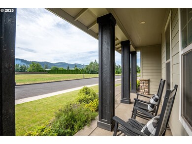 93 Bobby Jones Ave, Creswell, OR 97426 - photo 6