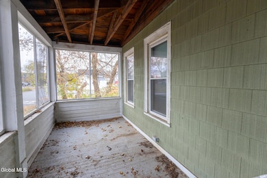 28 Prospect St, Glens Falls, NY 12801 - photo 5
