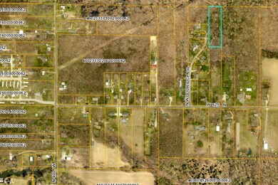 6425 N Woodridge Dr, Michigan City, IN 46360 - photo 2