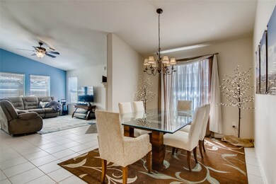 31706 Royal Woods Ct, Conroe, TX 77385 - photo 7